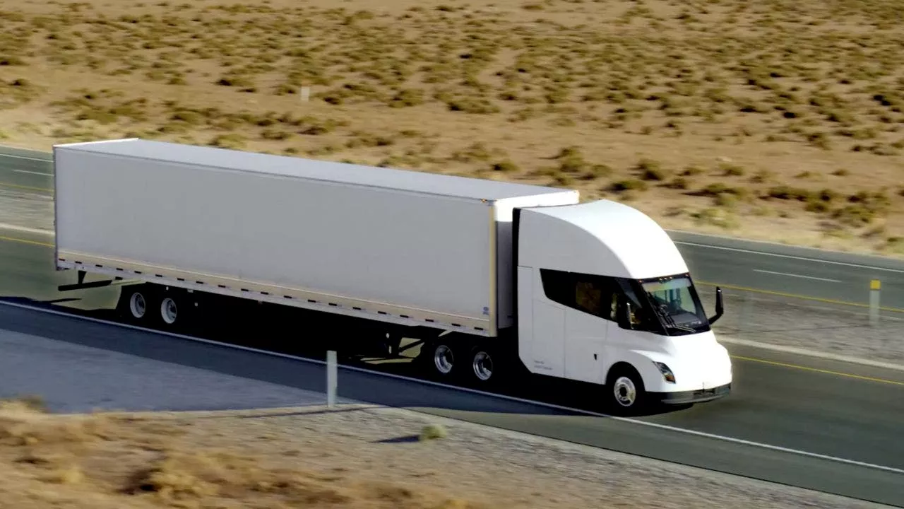 Tesla’s electric semi-truck takes on diesel big rig