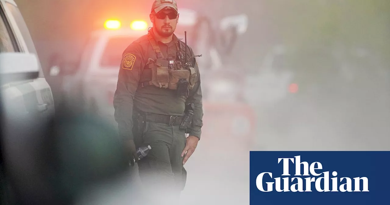 Helicopter patrolling US-Mexico border crashes killing three