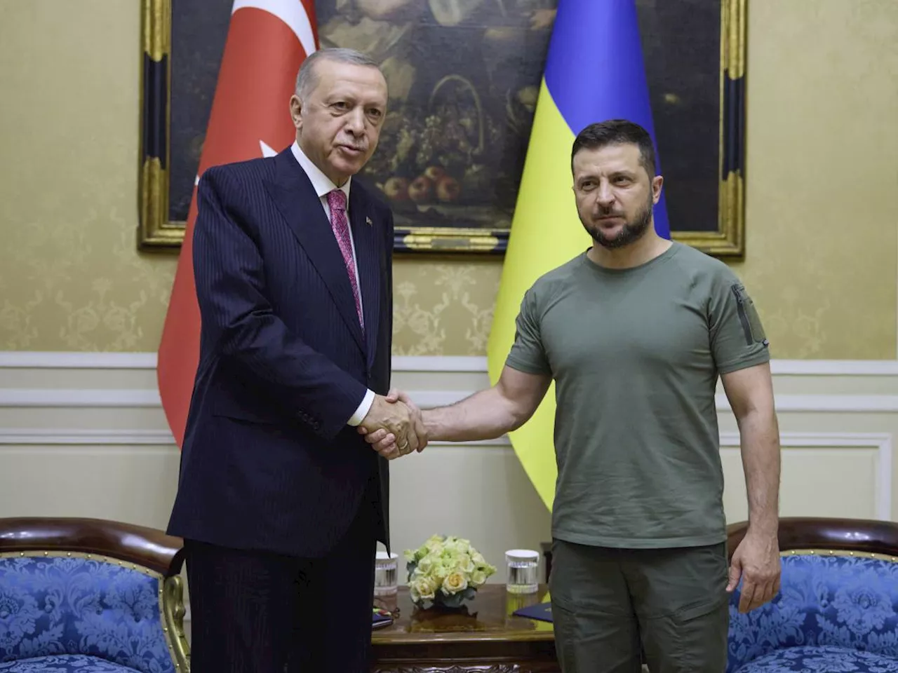 Allarme attentati a Mosca. Summit Zelensky-Erdogan