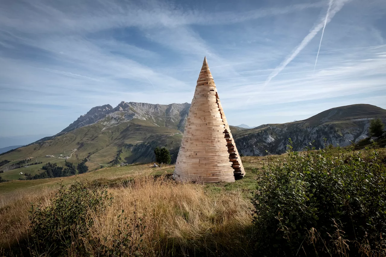 Viaggio in Trentino, dove l'arte prende quota