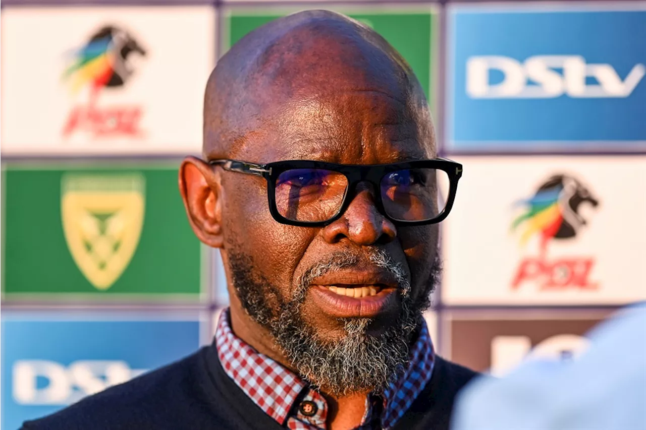 BREAKING: Arrows confirm Komphela arrival