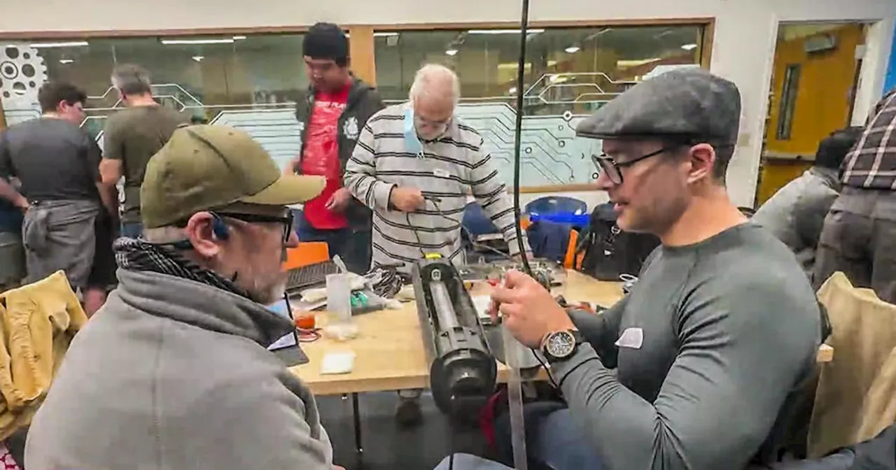 'Fixit Clinic' volunteers on Peninsula fight climate change by keeping gadgets out of landfills