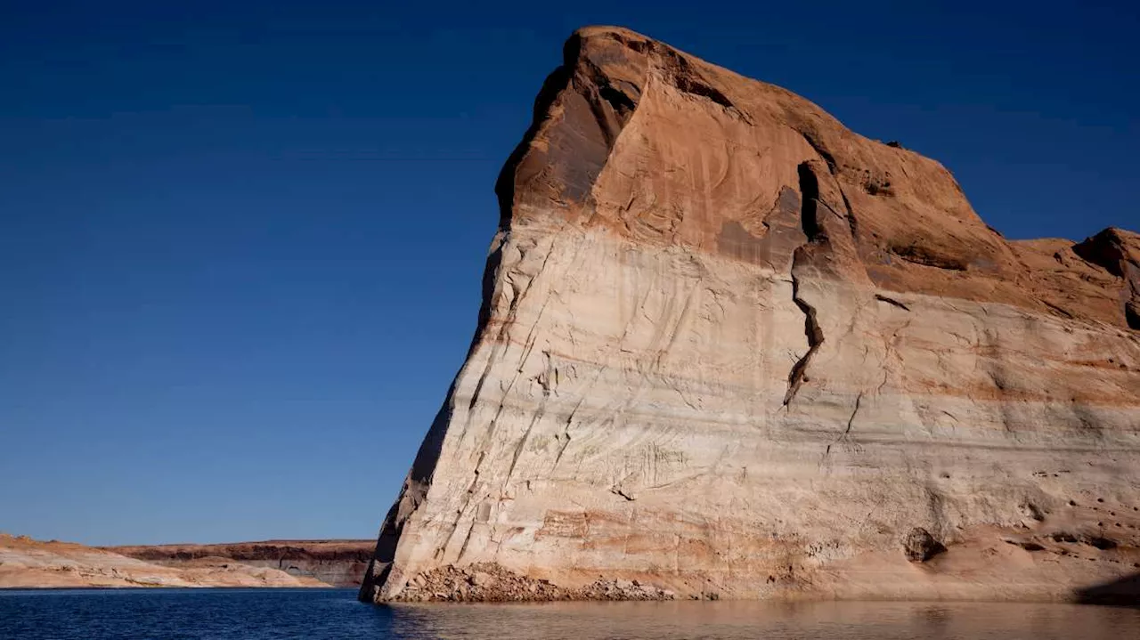 Feds adopt emergency Colorado River plan that aims to save Lake Powell and Lake Mead