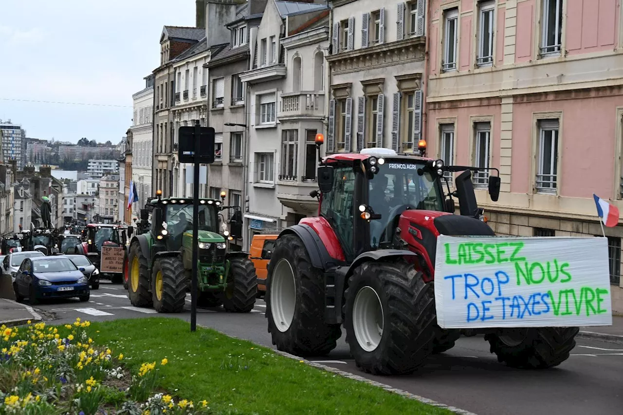 Agriculteurs et pêcheurs manifestent dans le Pas-de-Calais