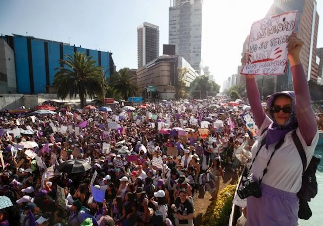 SSC: participaron más de 180 mil mujeres en marcha del 8M