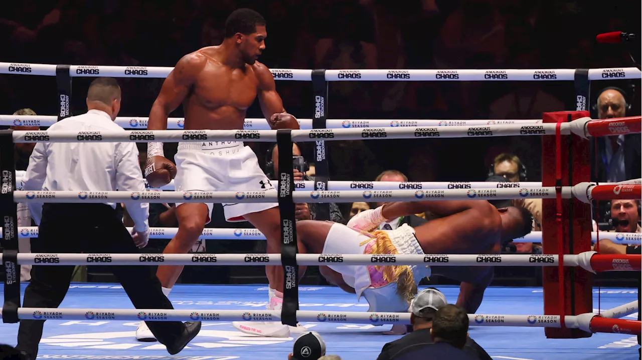 Boxe : Francis Ngannou mis KO par Anthony Joshua après seulement deux rounds