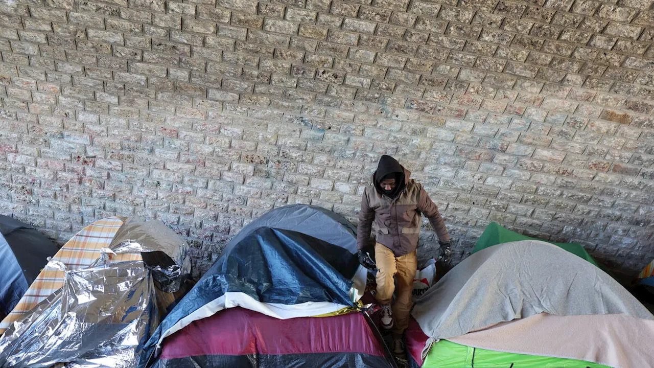 Crue de la Seine à Paris : les campements sur les quais évacués, 420 SDF sans solution de repli