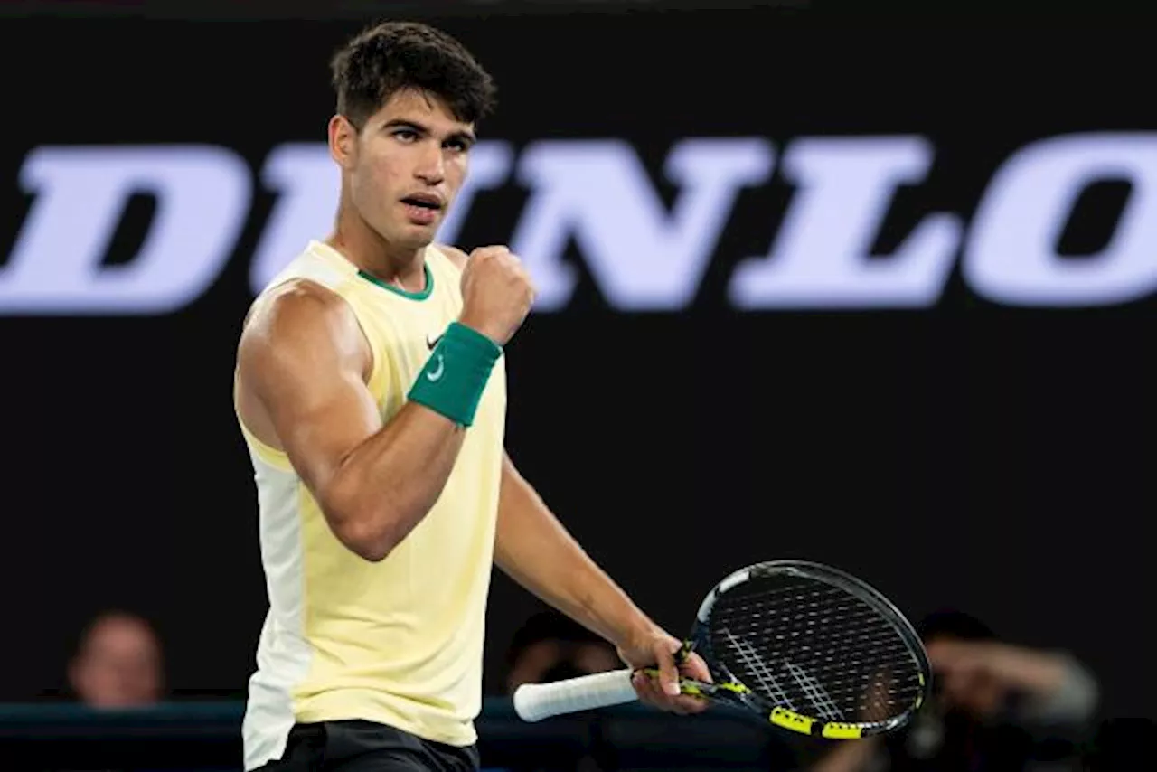 Carlos Alcaraz domine Matteo Arnaldi et file au 3e tour à Indian Wells