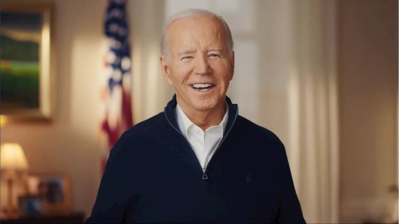 Joe Biden fleiper med alderen i ny reklamevideo