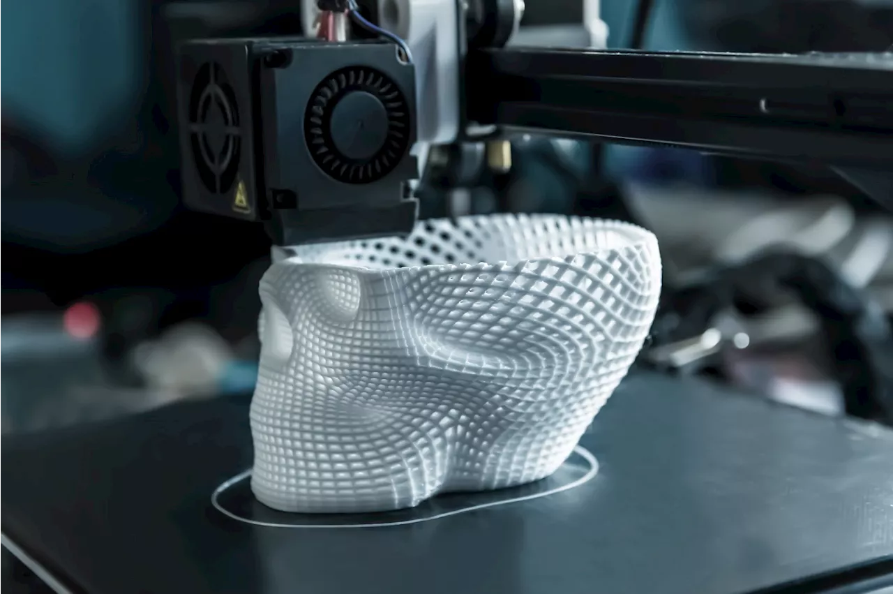 3D Printing in Healthcare: From Surgical Tools to Organ Transplant Breakthroughs