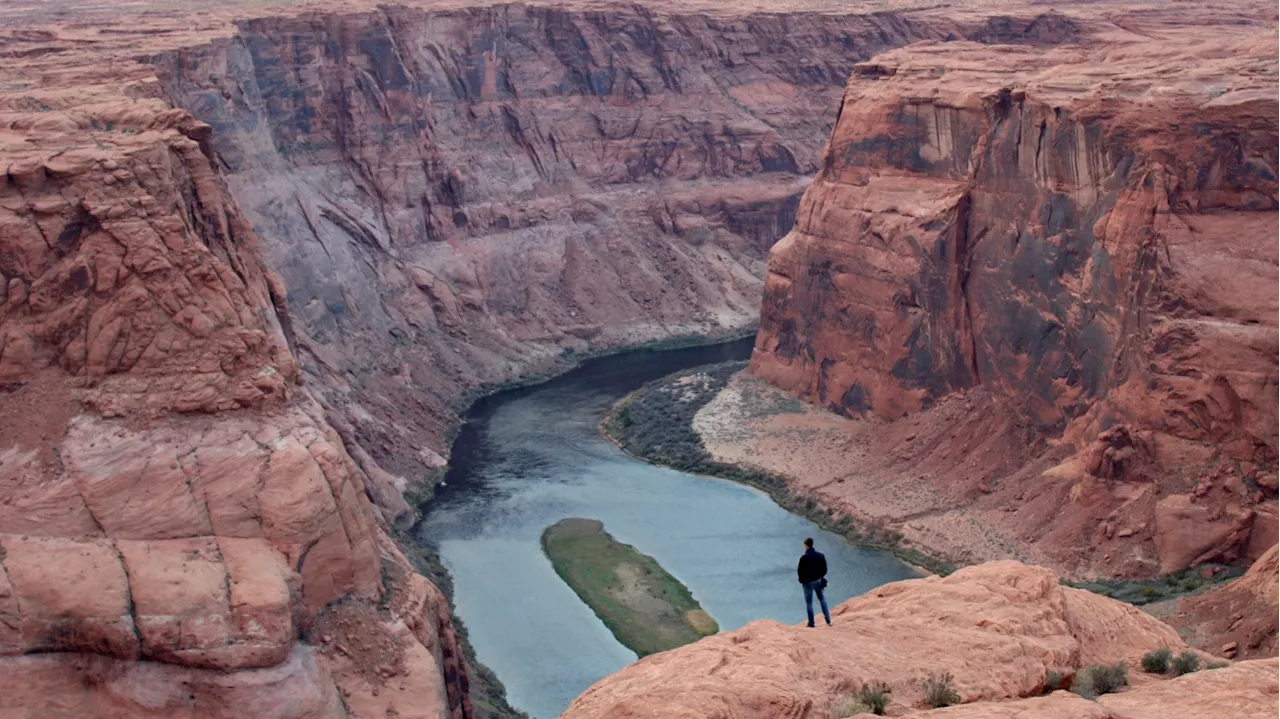 As a deadline approaches, Colorado River states are still far apart on water sharing