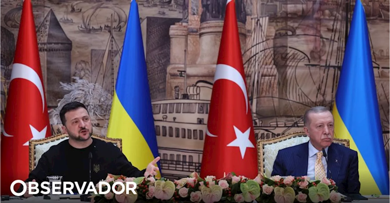 Turquia oferece-se para acolher cimeira de paz entre Kiev e Moscovo