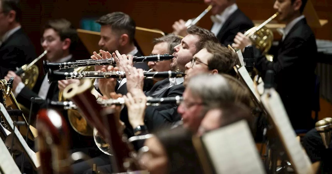 Kritik: „Sternzeichen“-Konzert unter Adam Fischer in der Tonhalle​