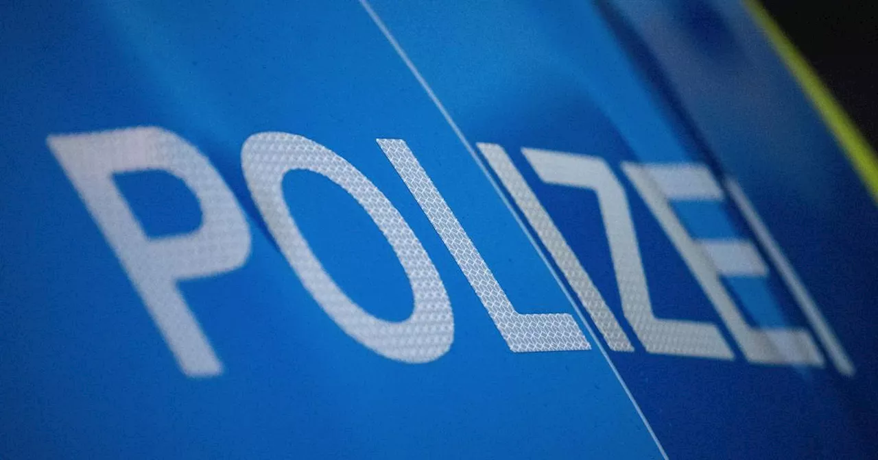 Vor Borussia Mönchengladbach Derby: Polizisten bei Aufeinandertreffen zwischen Fußballfans verletzt​