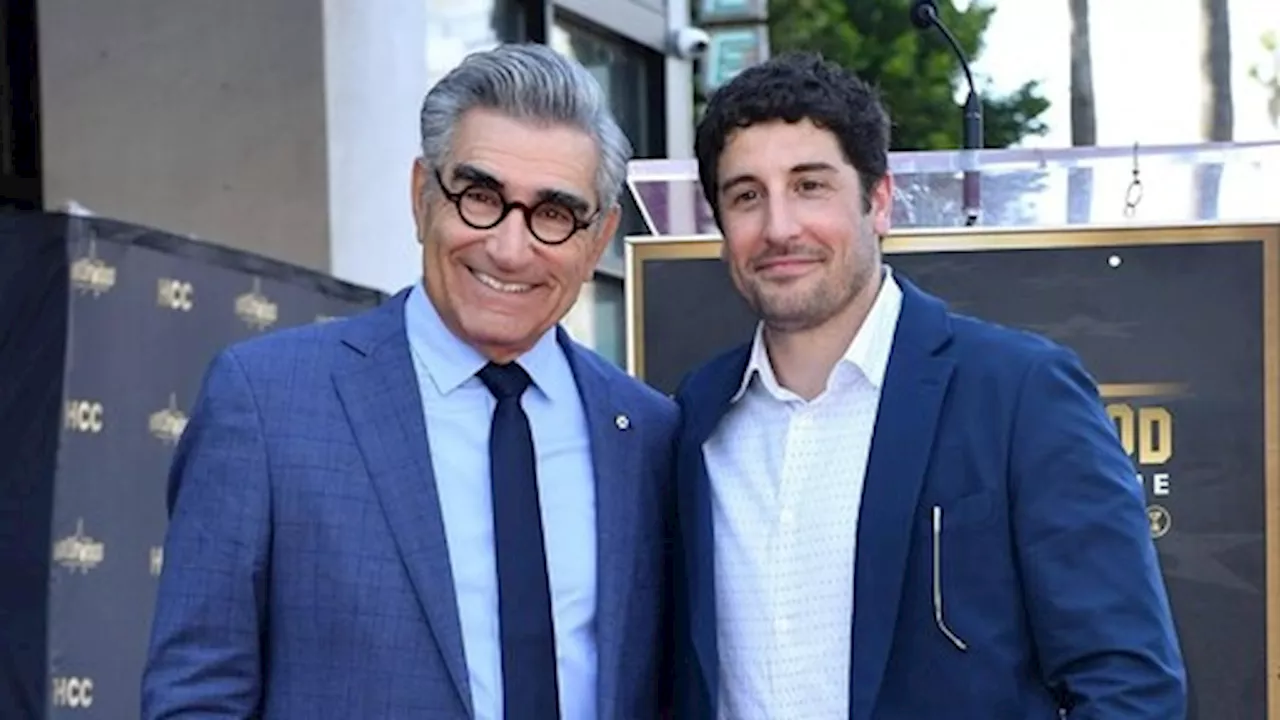 Eugene Levy met American Pie-zoon bij onthulling Walk of Fame-ster