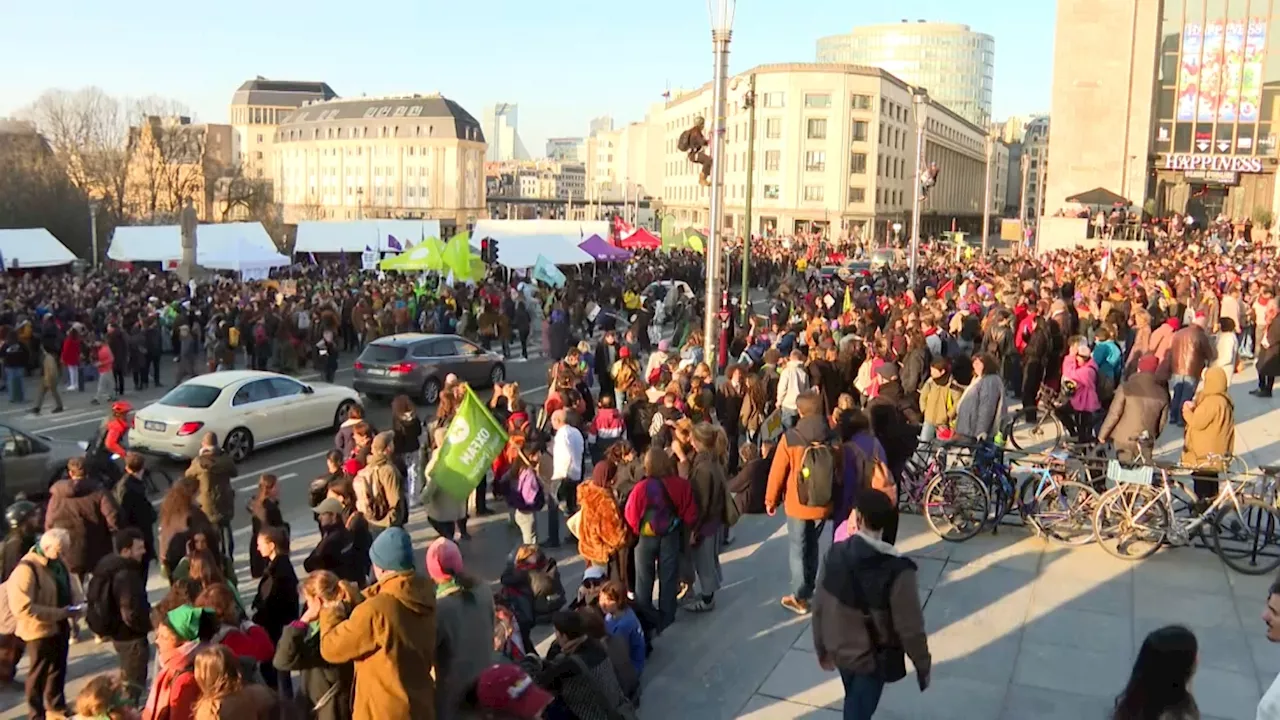 'Nous marchons parce qu'aujourd'hui encore les discriminations de genre existent': 15.000 personnes ont