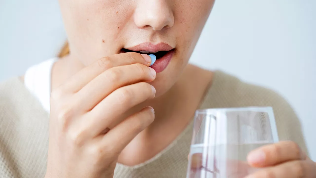 ¿Es bueno tomar una pastilla con un líquido que no sea agua?