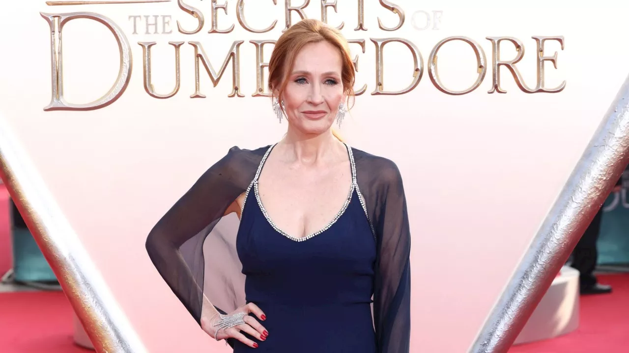 JK Rowling reported to police for ‘misgendering’ trans broadcaster as a ‘man’