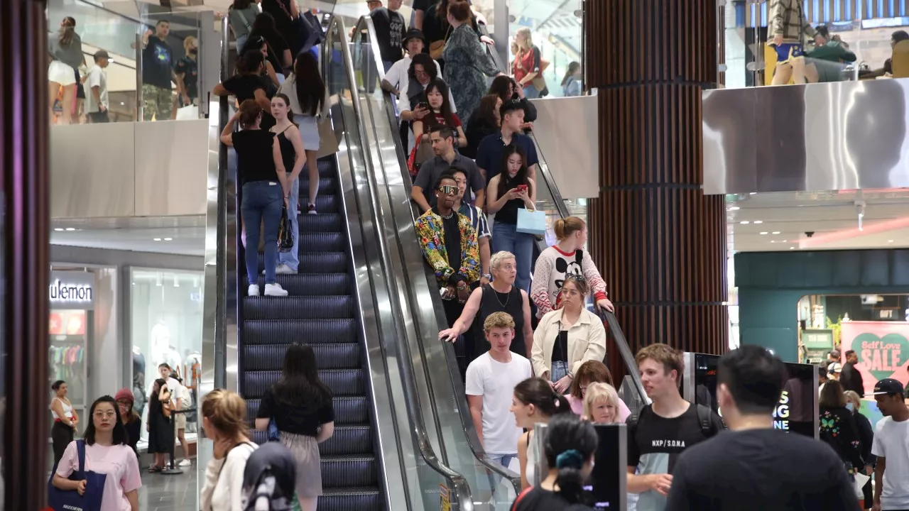 Major shake-up on the cards for retail trading hours in Melbourne CBD