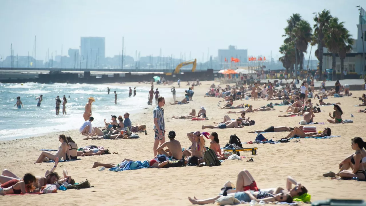 Total fire ban declared amid heatwave warning in Victoria