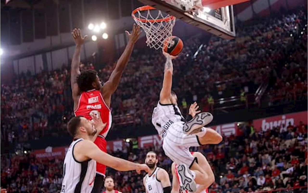 Olympiacos-Virtus Bologna 74-69: gli highlights del match