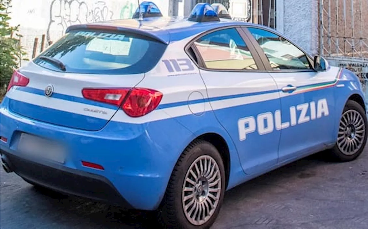 Nei frigoriferi per rubare in negozi elettronica in tutta l'Italia: 4 arrestati