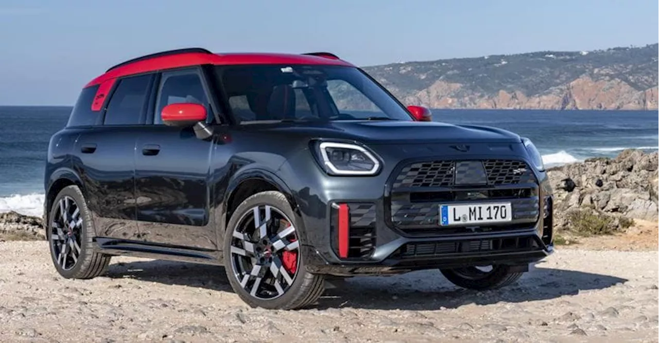 Mini Countryman John Cooper Works, come va su strada il crossover da 300 cavalli