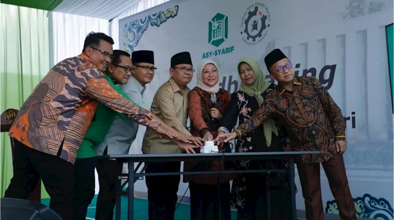 Pembangunan SMK Asy-Syarif Mitra Industri di Mojokerto Diapresiasi Menaker Ida Fauziyah