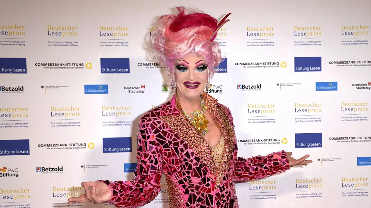 Deutscher Lesepreis: Dragqueen Olivia Jones ausgezeichnet