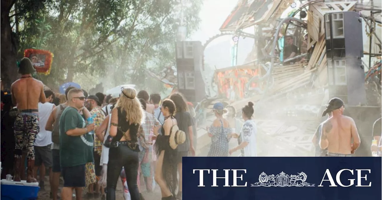 Drama engulfs Pitch festival amid extreme bushfire risk and confusing safety messages