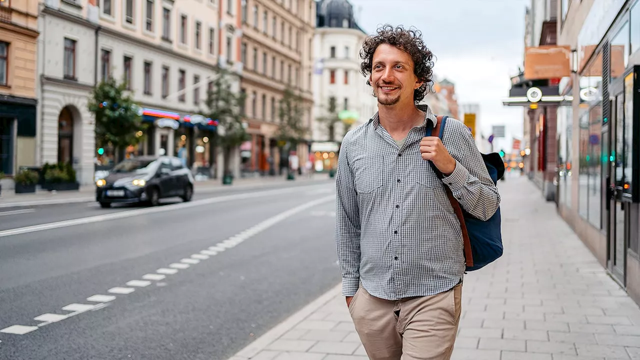 Study Finds People Most Confident When Unaware Their Fly Undone