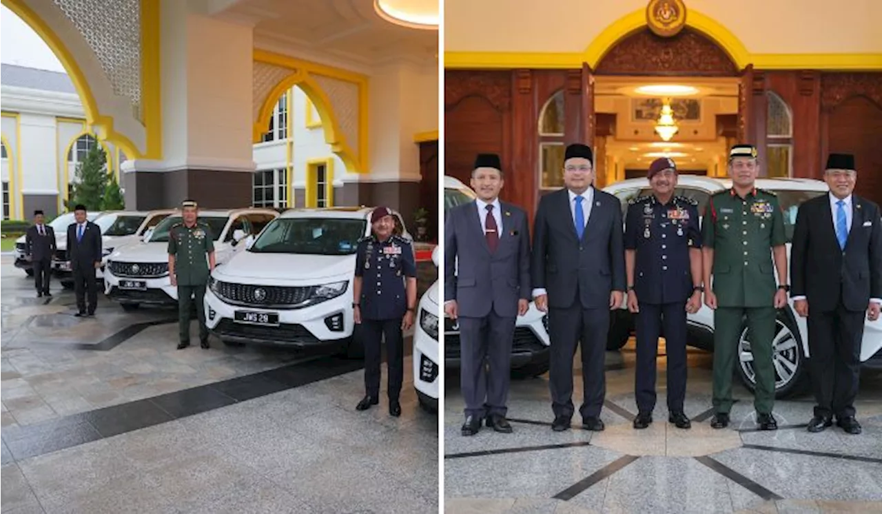 King Gifts Proton X90 SUVs To IGP And Istana Negara Senior Officials