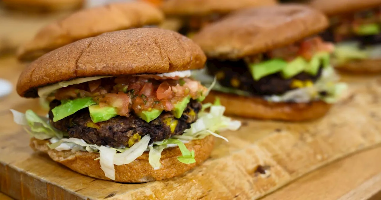 Meal Plan: Black Bean Burgers, Roasted Asparagus, Steak Salad