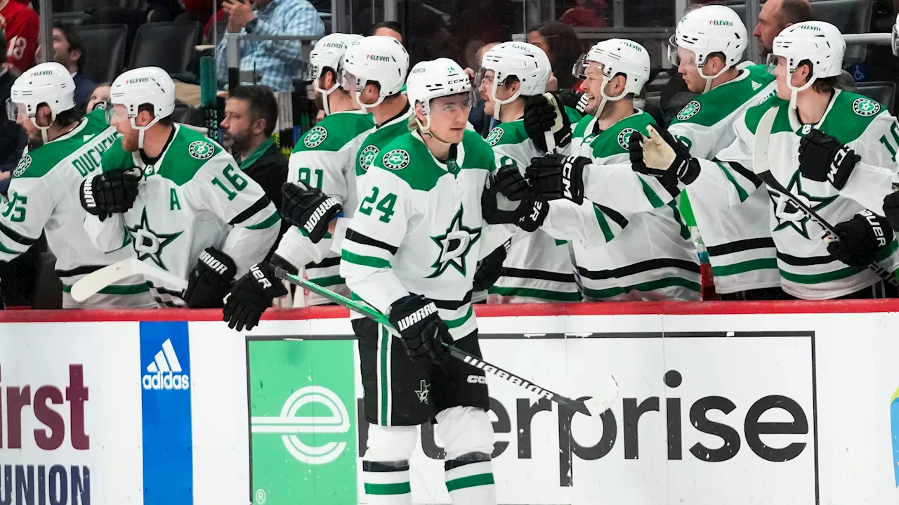 Hintz has goal, assists to top 300 career points, Stars roll Ducks