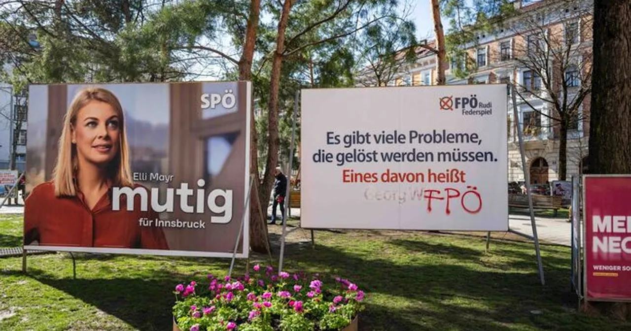 Wirbel nach Attacke auf FPÖ-Plakate: Auch Bürgermeister Georg Willi verurteilt Schmiererei