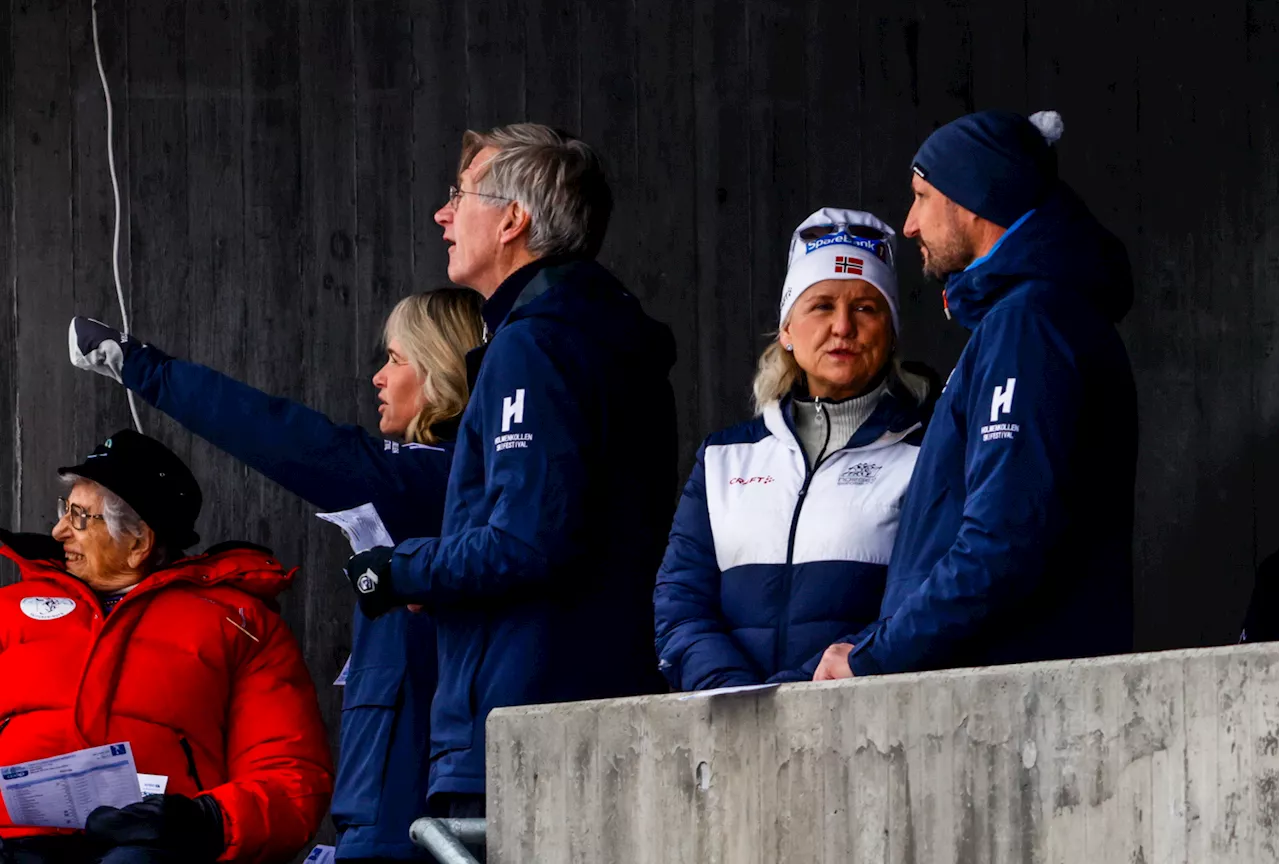 Kronprins Haakon på plass i Holmenkollen