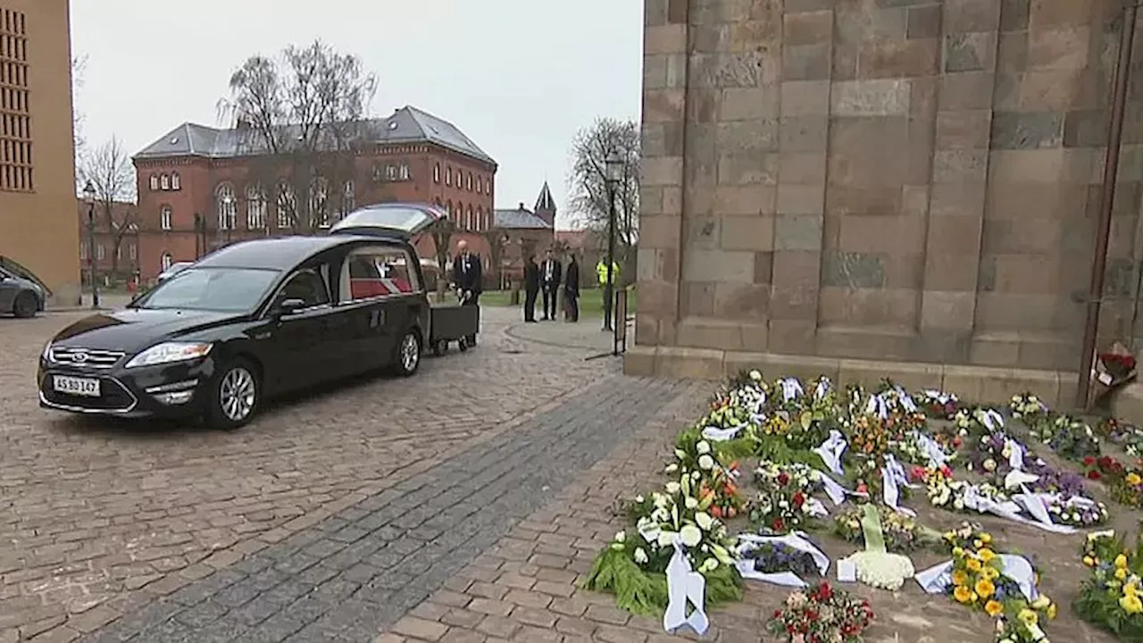 Følg med direkte: Søren Pape bisættes fra Viborg Domkirke