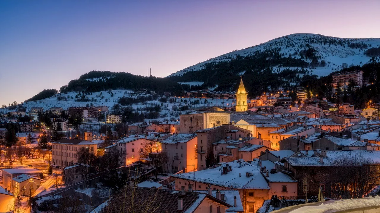 Sciare sulle montagne d’Abruzzo: in vacanza a Roccaraso e Castel San Vincenzo