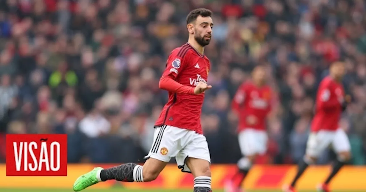 Golo de Bruno Fernandes ajuda Manchester United a vencer na receção ao Everton