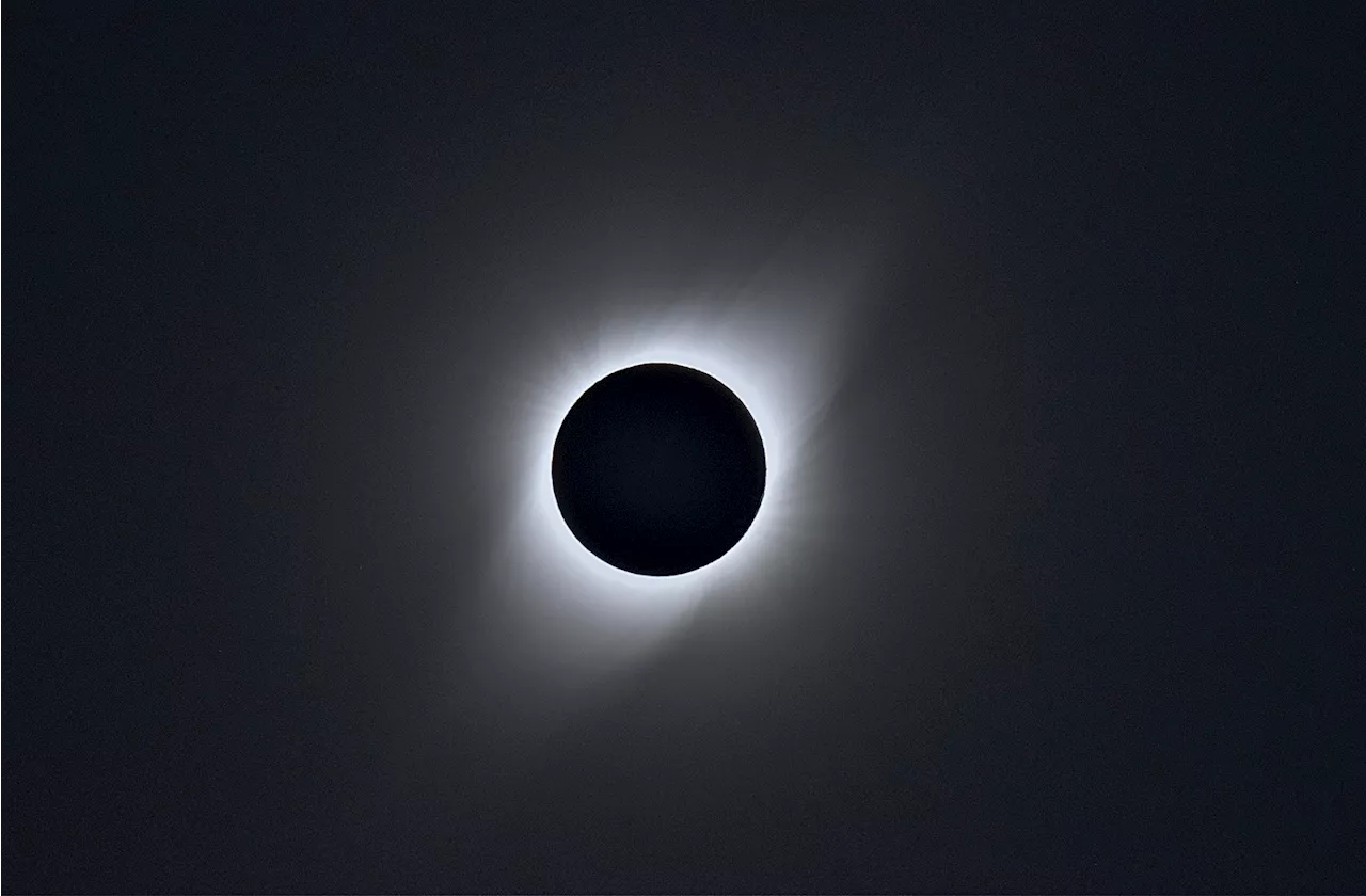 Why traveling to witness a total solar eclipse is so worth it