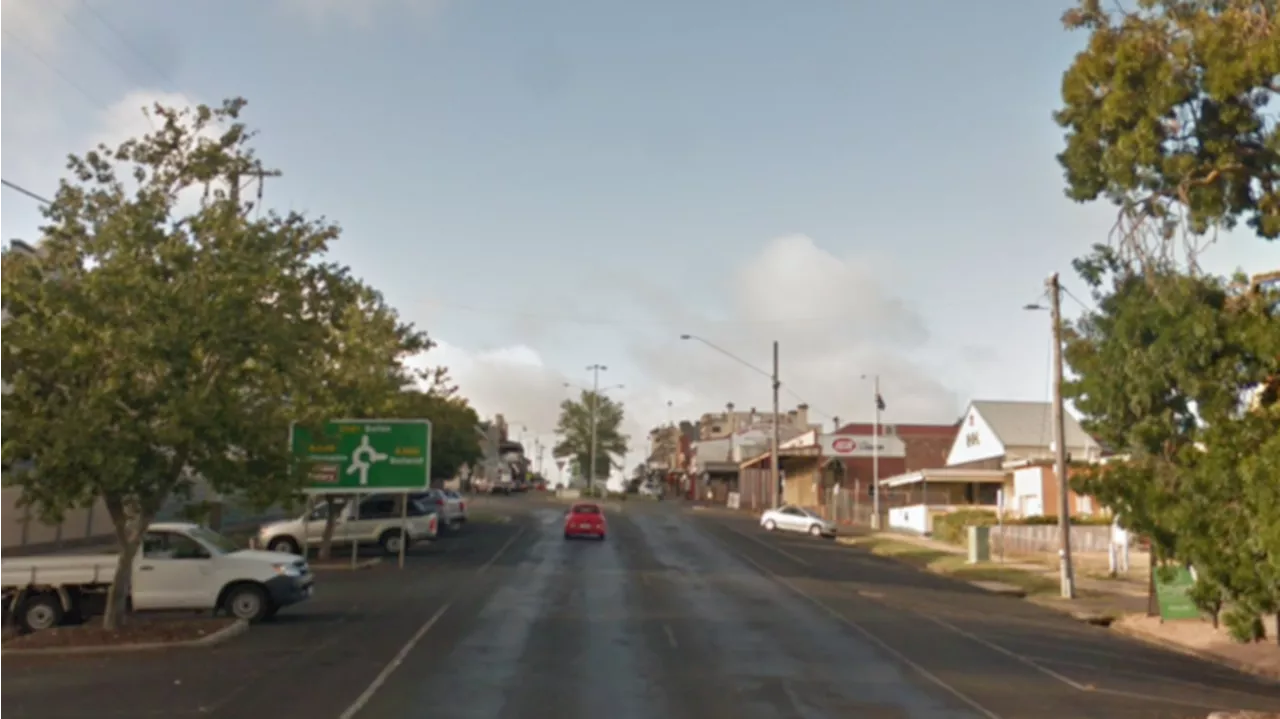 Woman falls down embankment and into flooded stormwater drain in Daylesford, Victoria