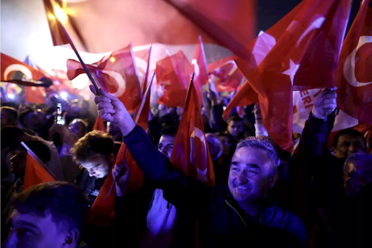 Il sindaco di Istanbul: 'Vittoria contro Erdogan per la democrazia'