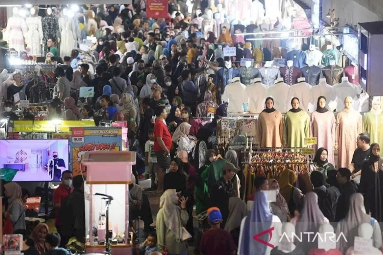 54 ribu orang kunjungi Pasar Tanah Abang Blok B jelang Lebaran