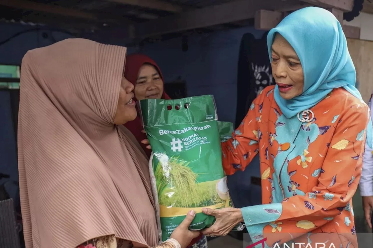 Baznas RI salurkan zakat fitrah ke 250 warga Kota Bogor