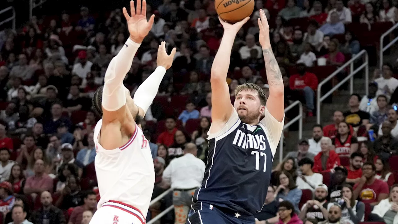 Doncic scores 47 as Mavericks win seventh straight and end Rockets' 11-game win streak