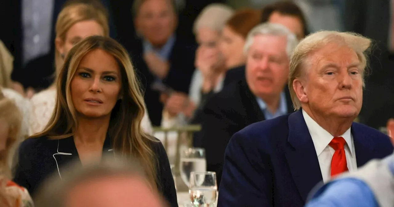 Donald og Melania Trump dukket opp sammen