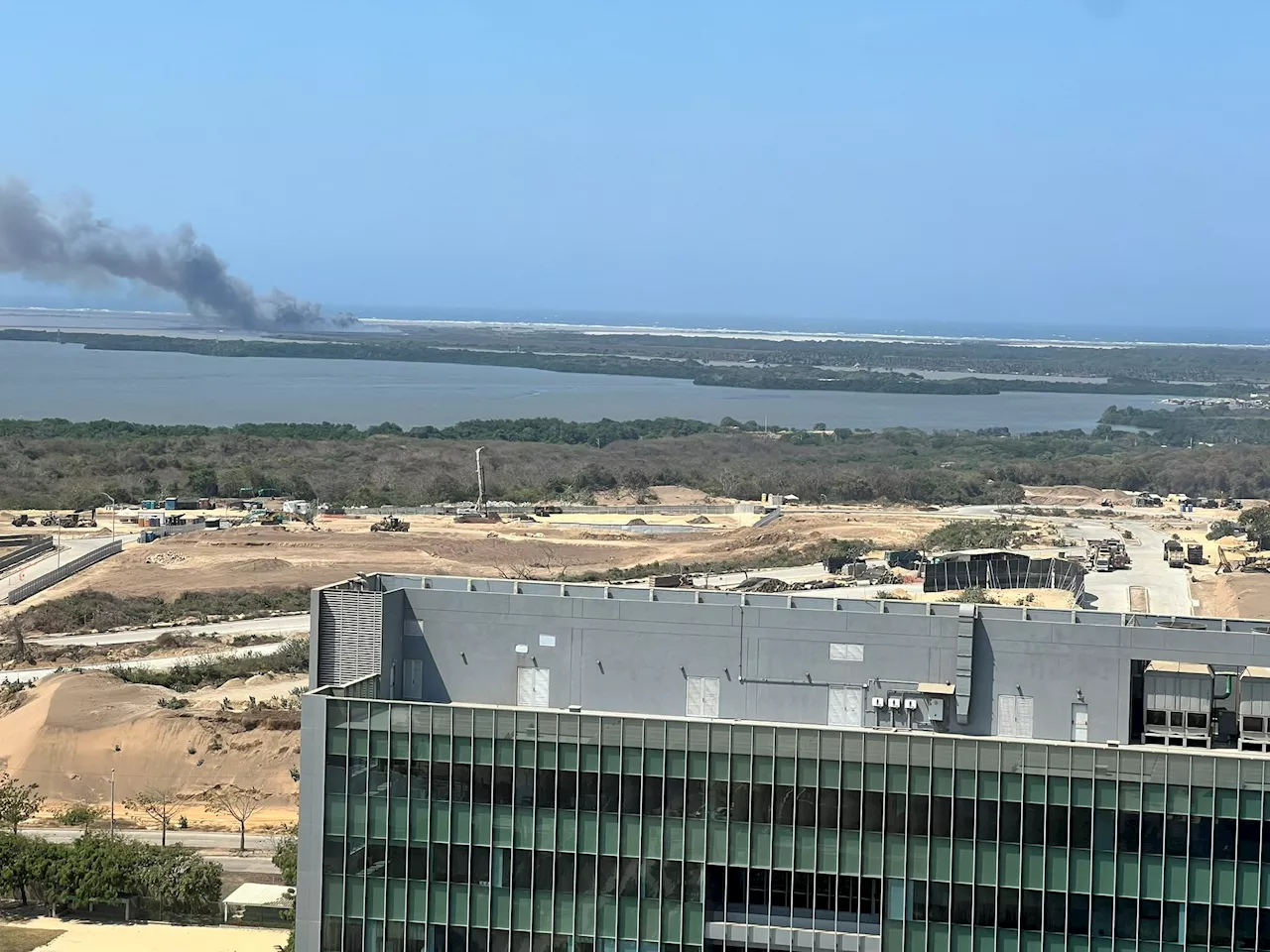 Alerta en Barranquilla por incendios en isla Salamanca e isla 1972