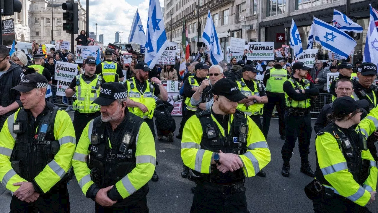 London police officer sparks outrage after suggesting swastikas should be 'taken into context' to Jewish woman