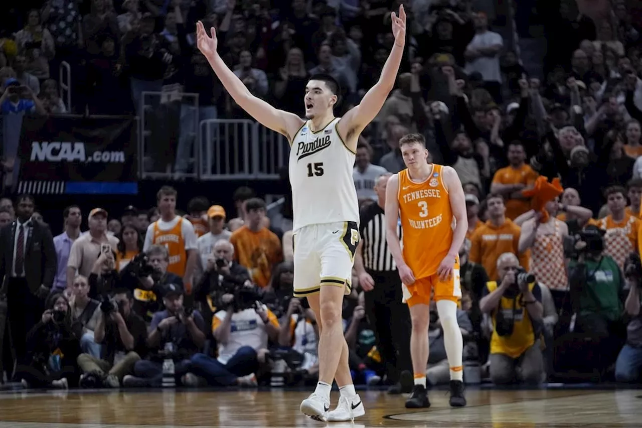 Zach Edey goes big and sends Purdue to first Final Four since 1980 with a 72-66 win over Tennessee