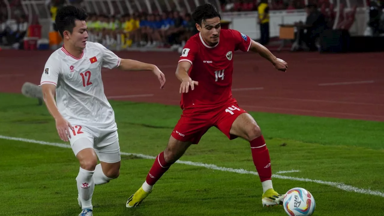 Thom Haye & Nathan Tjoe-A-On Ceritakan Pengalaman Di Stadion Utama Gelora Bung Karno